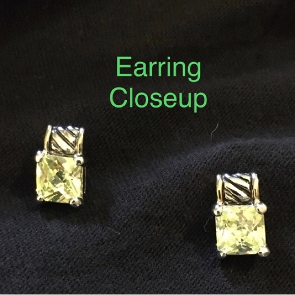 Peridot Look Earrings and Pendant Set -VGUC - Picture 3 of 9